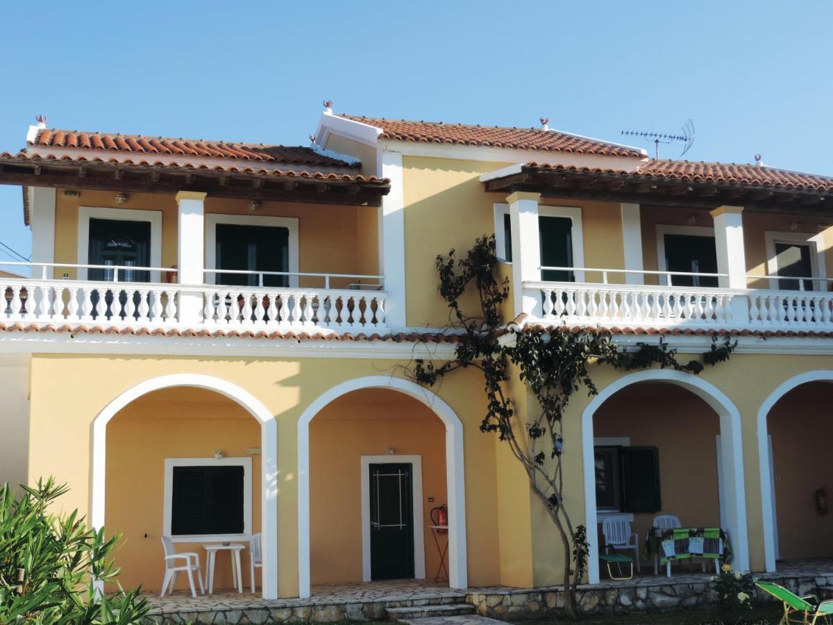 Apartments Peli-Maria Agios Stefanos Avliotes  Exterior foto